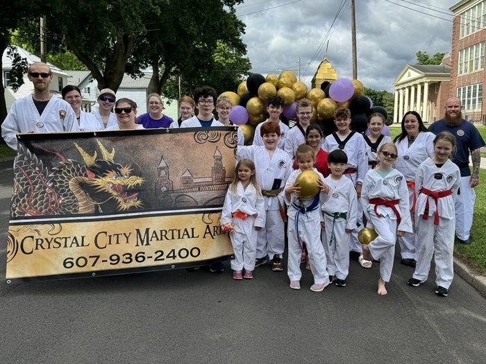 <center<Kids Gain Self-Confidence & A Healthy Self-Esteem Through Martial arts!<center>